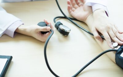Compléments Alimentaires : L’Illusion du Bien-être en Pilule ?
